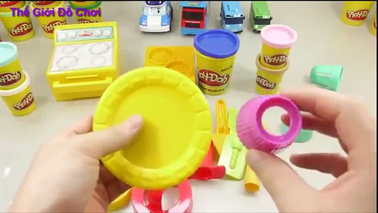 Thế giới đồ chơi - Trò chơi làm bánh kem bằng đất nặn Play Doh