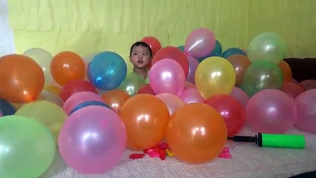 Balloons for kids - Surprise colorful balloons for children