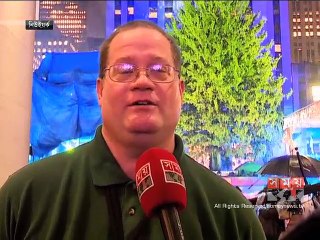 'ক্রিসমাস ট্রি লাইটিং' এর মাধ্যমে যুক্তরাষ্ট্রে মাসব্যাপী উৎসব