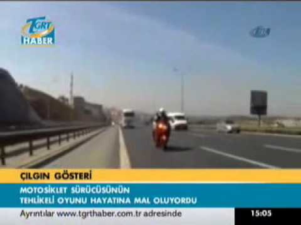 İstanbul'da Motosikletle ölüm oyunu