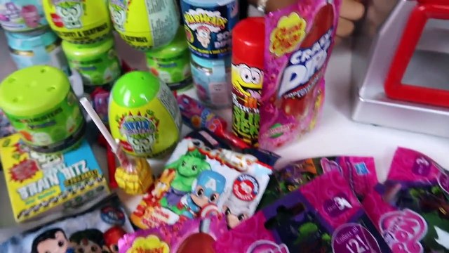 Candy Grabber Toy Challenge - WARHEADS! Extreme Sour Candy - Shopkins - Num Noms - Surprise Eggs