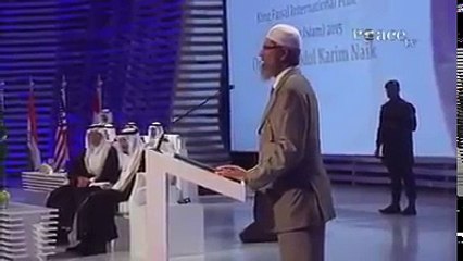 Dr Zakir Naik receive award from Saudi King