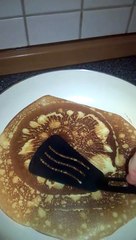 Ce pancake hurle comme s'il était possédé