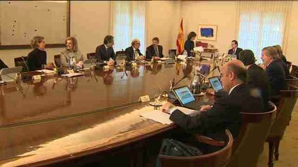 El Gobierno da luz verde a la subida del salario mínimo y a la techo de gasto