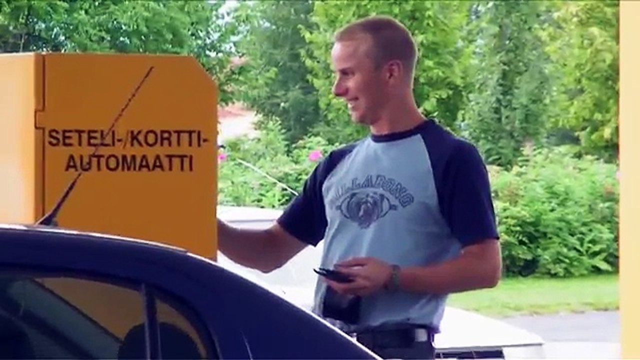 Stealing A Car Naked Prank (2)