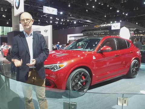 Découvrir l'Alfa Romeo Stelvio au Salon de Los Angeles 2016