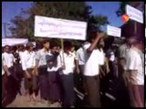 Sittwe University students hold protest to demand securit