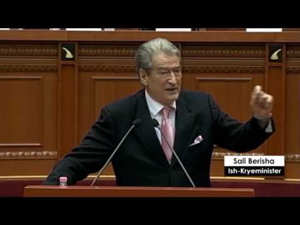 Report TV - Miratohet me 82 vota buxheti i 2017-ës,PD braktis Kuvendin