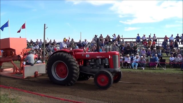 Tractors for Children, More Tractors Working on the Farm for Kids
