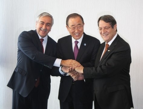 Akıncı ve Anastasiades bir araya geldi