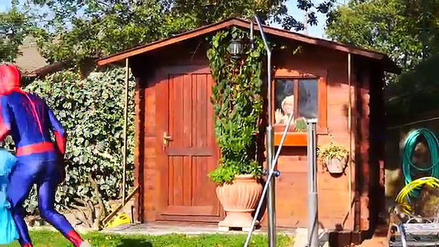 Frozen Elsa loose Costume _ Remain Naked! Vs Joker Prank And Spiderman - Funny Superheroes