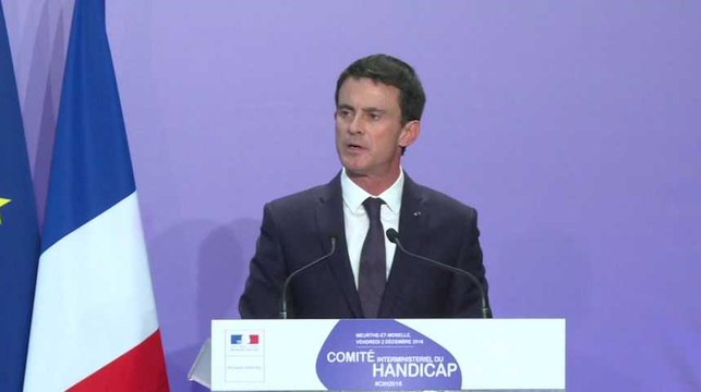 Valls : La décision de François Hollande est celle d'un chef d'Etat
