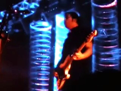 Muse - Invincible, Eurockeennes Festival, 07/03/2006