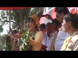 Su Kyi's Campaign Trip in Heho.