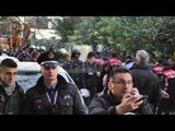 Report TV - Tiranë, shemben avllitë, 2 grave u bie të fikët, lëndohet një polic