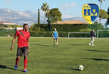 Usain Bolt s’entraine avec le club de DH de Saint-Jean-de-Beaulieu