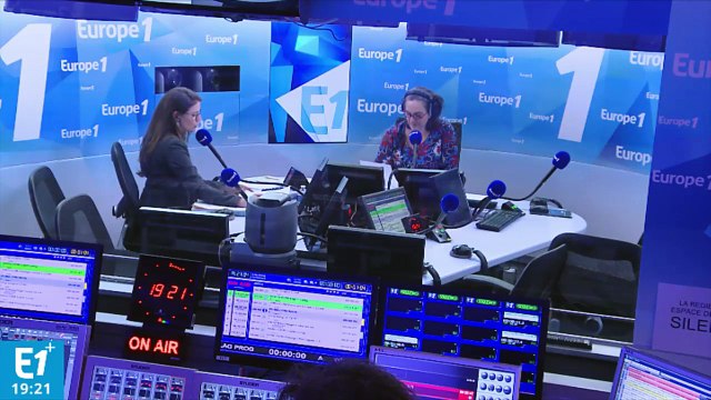 Sylvie Goulard sur le référendum italien de Renzi : cette réforme, personne ne la lui demandait