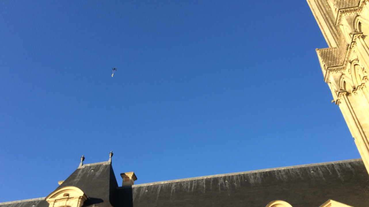 "Regarde l'étoile" un conte de Noël revisité devant la cathédrale de Lisieux