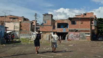 Número de famílias na pobreza extrema volta a crescer em 2015