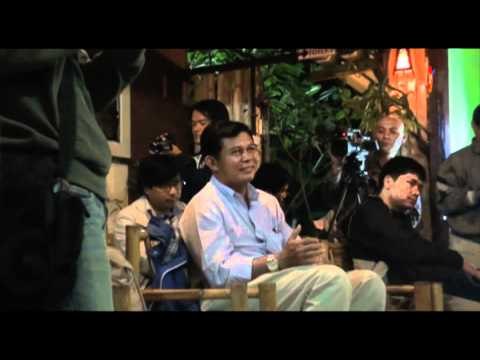 Saw Wai Performance Poetry