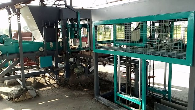 Hollow Block Making Machine
