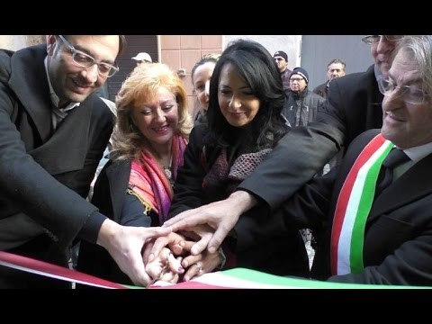 Aversa (CE) - Riapre dopo due anni il Centro per l'Impiego (02.12.16)