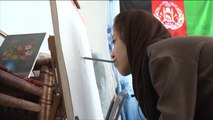 هذا الصباح-فنانة أفغانية تتحدى الإعاقة وترسم بفمها