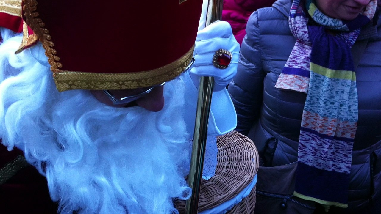 Namur: Accueil de saint Nicolas dans la capitale wallonne