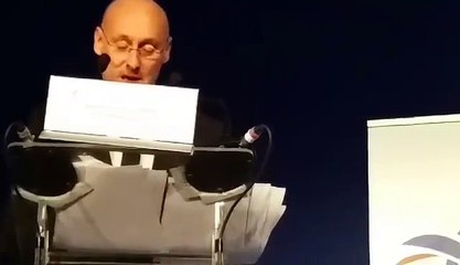 L'émotion de Bernard Laporte lors de son élection à la présidence de la FFR