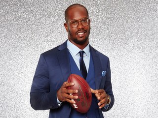 Von Miller gives ever AFC West player a bottle of wine