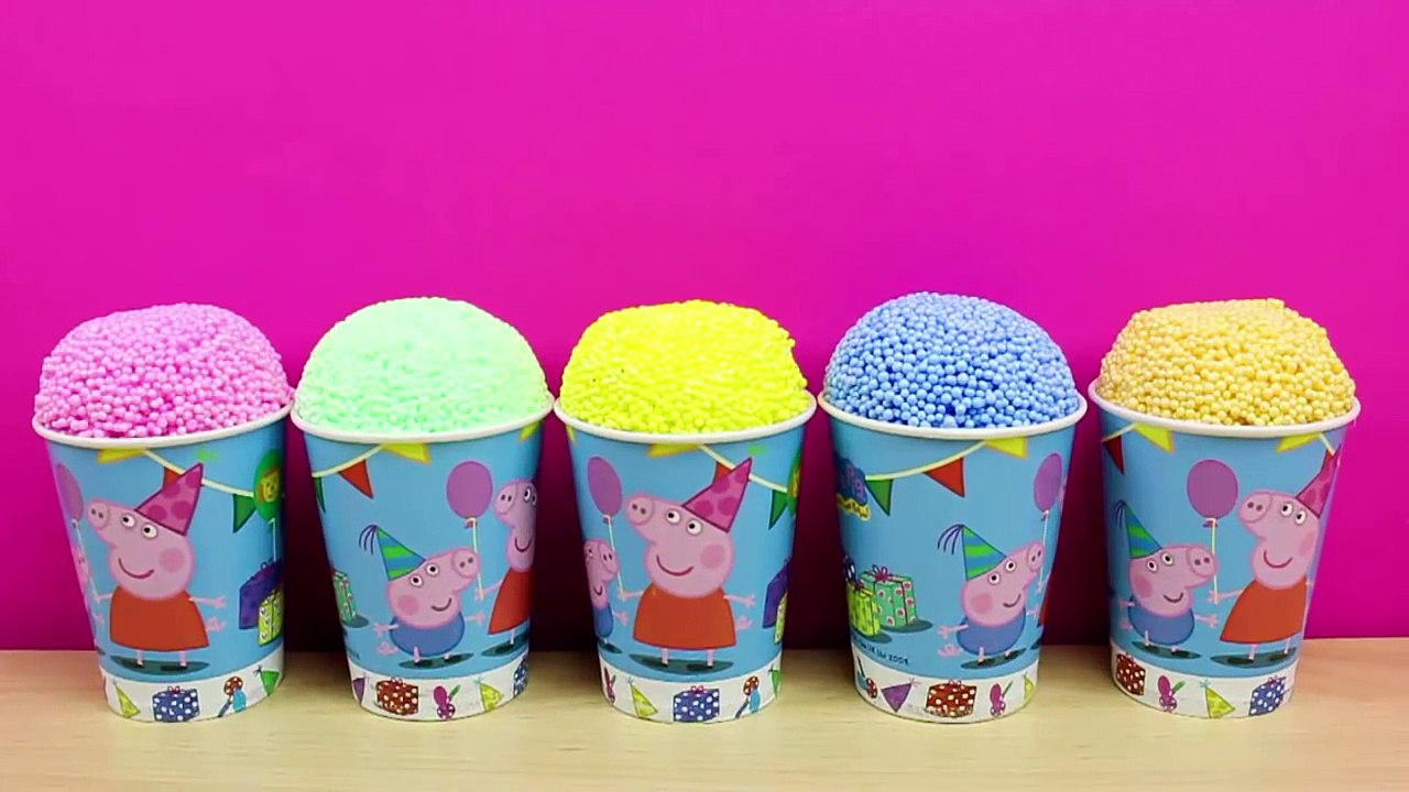Vídeo educativo para Aprender Colores para niños con Huevos Kinder Sorpresa de Peppa Pig y Play Foam