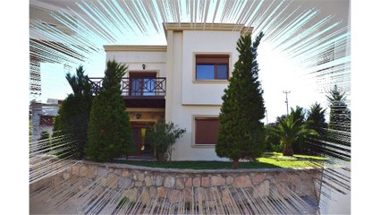 Yalıkavakta satılık deniz manzaralı villa