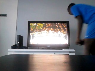 Raw : Brie Bella vs Summer Rae  w Layla 2014