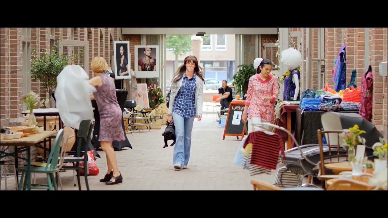 FASHION GIRLS Bande annonce VF