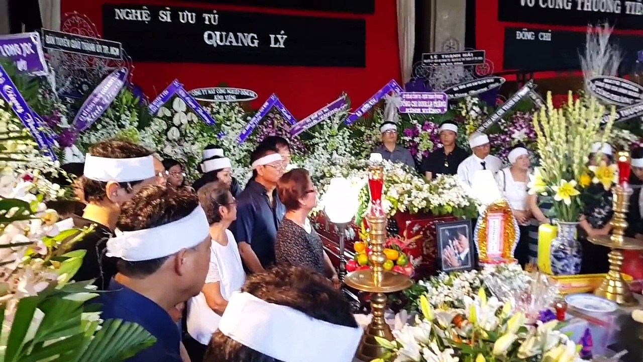 LỄ TANG NSUT QUANG LÝ P6