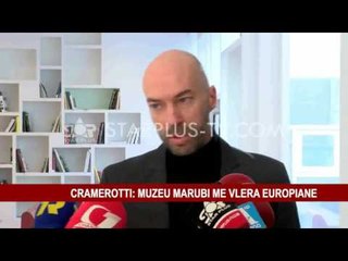 STUDIUESI CRAMEROTTI BISEDË TEK MARUBI