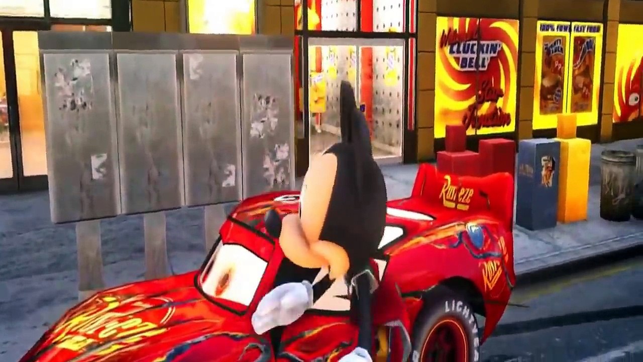 Disney Pixar Cars Toy Story Buzz Lightyear & Mickey Mouse plays with Lightning McQueen Cars