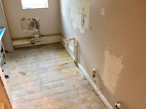 BRAND NEW BATHROOM SUPPLIED & INSTALLED IN MACHEN CAERPHILLY