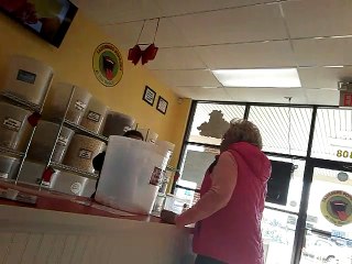 Boys Owens in Popcorn All of Eat