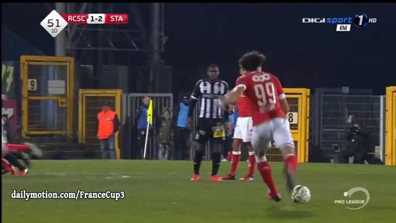 Superbe coup-franc de Belfodil contre le Standard! Pleine lucarne!