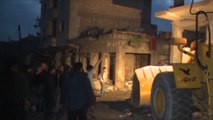 مقتل 65 شخصا بغارات روسية وسورية بريف إدلب