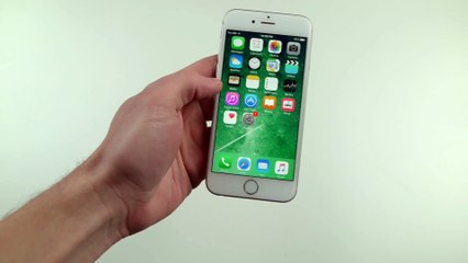 Don t Pour Hot Molten Tar on an iPhone 6S!