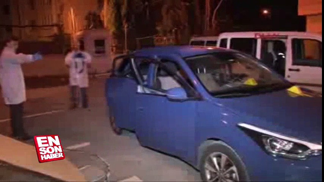 İstanbul’da otomobilde patlama: 4 yaralı