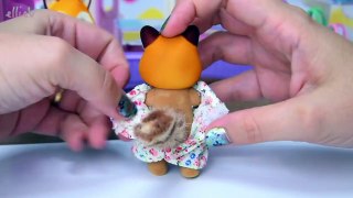 Sylvanian Families Calico Critters Boutique Red part2