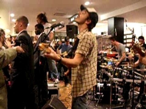 PLEYMO - 03 Phantom (Live show case virgin)