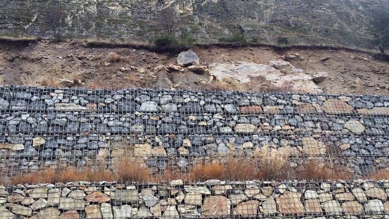 Eboulement sur la RD136