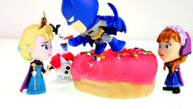 Round 4 - Batman & Superman vs Elsa & Olaf STOP MOTION ANIMATION _ Disney Frozen Mystery Minis