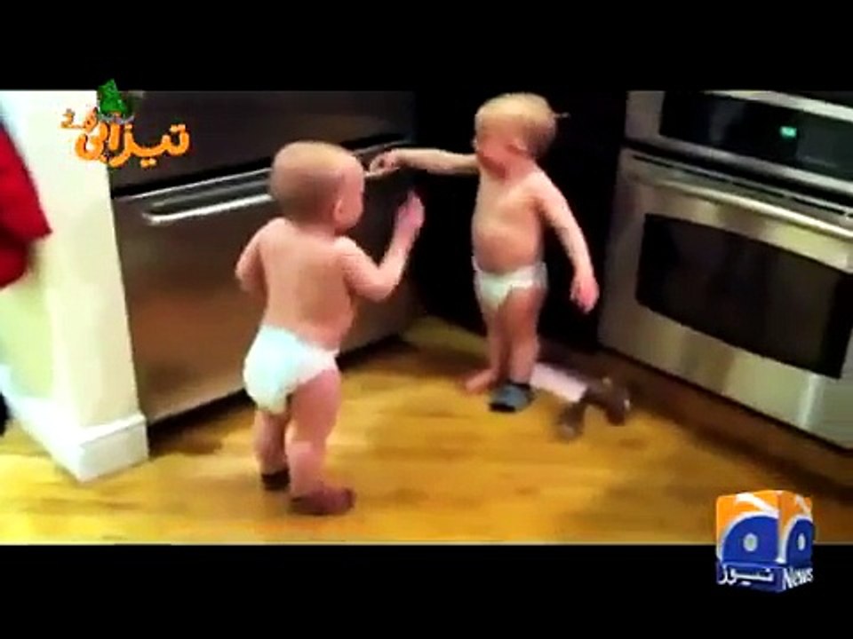 Tezaabi Totay  Imran Qadri Funny Children on Dharna Funny  Punjabi Totay