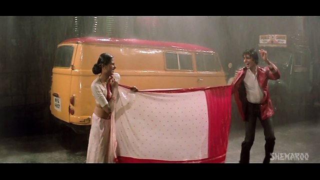 Aaj Rapat Jaye Toh - Amitabh Bachchan - Smita Patil - Namak Halal - Romantic Song {HD}