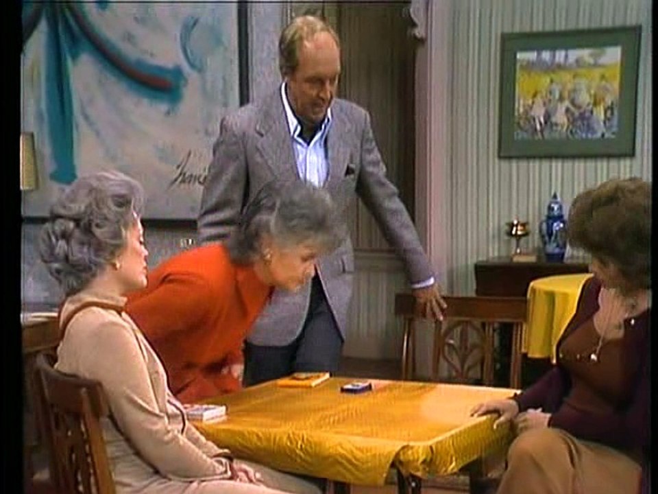 Maude - S01E09
